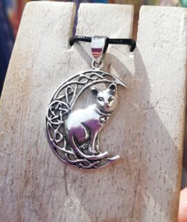 Colgante De Plata Con Luna, Gato Y Pentagrama