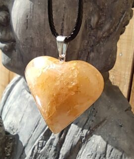 Colgante Corazón De Cuarzo Sanador Dorado