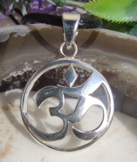 Colgante Símbolo Om, Plata 925g